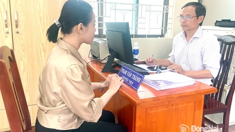 Nỗ lực vượt khó của công chức giáo dục cấp xã