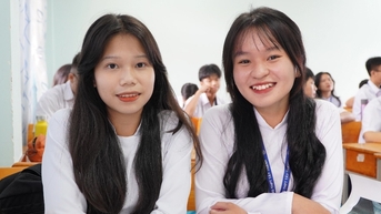 Học sinh TPHCM tựu trường sớm hơn cả nước 2 ngày