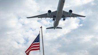 Du khách nước ngoài đến Mỹ liên tiếp giảm mạnh