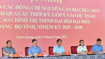 Phát huy trí tuệ, tâm huyết xây dựng báo cáo chính trị Đại hội Đảng bộ tỉnh