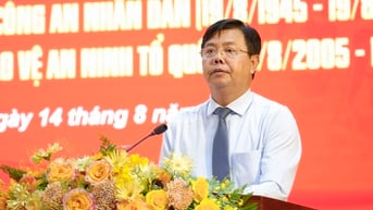 Xây dựng hình ảnh người chiến sĩ Công an gần dân, hiểu dân, trọng dân, vì dân phục vụ (*)