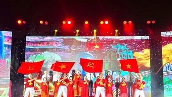 Hấp dẫn chương trình nghệ thuật “Xuân Đỉnh niềm tin và khát vọng”