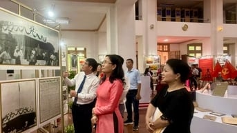 Ký ức mùa thu độc lập và khát vọng phồn vinh qua những tư liệu, hình ảnh