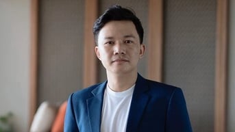 Nhạc sĩ Nguyễn Bá Hùng phản ánh tinh thần dấn thân, đổi mới của Tuổi Trẻ qua bài rock hiện đại