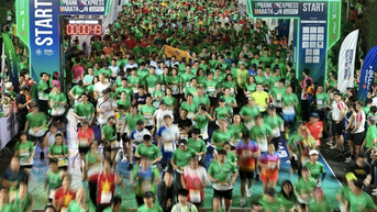 អត្តពលិក 12,000 នាក់ប្រកួតប្រជែងក្នុងការរត់ VPBank VnExpress Marathon HCMC 2025 យប់
