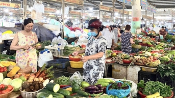 Nắng nóng, nhiều mặt hàng thực phẩm tiêu thụ mạnh