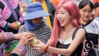 'Chị đẹp' Trang Pháp: Nếu sinh ra lần nữa nguyện vẫn mãi là người Việt Nam