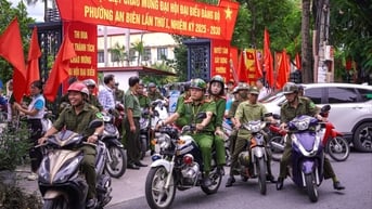 Phường An Biên ra quân bảo đảm trật tự đường hè, vệ sinh môi trường