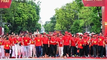 Phát động hoạt động đi bộ toàn quốc “Cùng Việt Nam tiến bước”