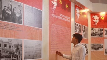 Bảo tàng Lâm Đồng trưng bày 230 hình ảnh, tư liệu Âm vang ngày độc lập