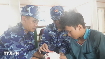 Nhanh chóng hỗ trợ ngư dân bị tai nạn lao động trên vùng biển Tây Nam