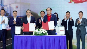 ក្រុមហ៊ុន Vietjet សហការជាមួយក្រុមហ៊ុន Petrolimex ដើម្បីប្រើប្រាស់ប្រេងឥន្ធនៈ SAF ដែលជាជំហានដ៏សំខាន់ក្នុងដំណើរផ្លាស់ប្តូរបៃតងនៃឧស្សាហកម្មអាកាសចរណ៍