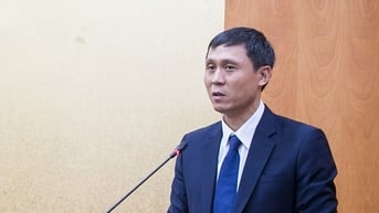 “Vừa làm, vừa học”, chủ động thích nghi