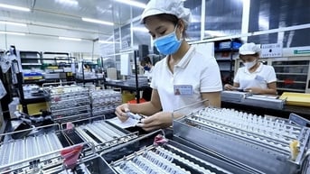 Việt Nam - Ngôi sao đang lên về thu hút FDI