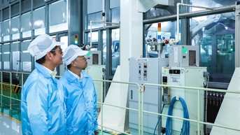 កម្លាំងជំរុញថ្មីពីគម្រោងធំៗ