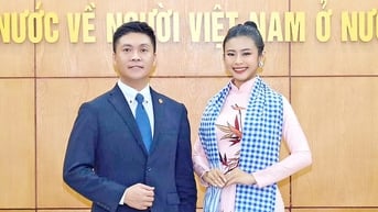Sinh viên thi sắc đẹp: Được gì, mất gì?