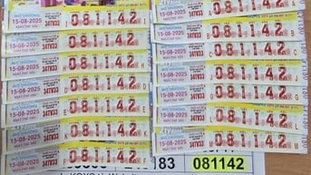 Một phụ nữ ở TP.HCM trúng 14 tờ độc đắc khi đi công tác ở miền Tây