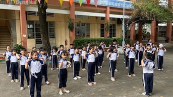 Dạy học 2 buổi/ngày: Phụ huynh đồng thuận nhưng còn băn khoăn