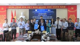 VNNIC và Lâm Đồng bắt tay thúc đẩy chuyển đổi số bằng tài nguyên Internet
