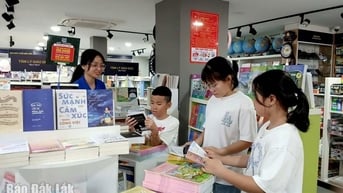 Tăng cường quản lý sách giáo khoa trước thềm năm học mới 2025-2026