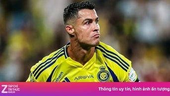 Al Nassr 1-1 Al Ittihad: Ronaldo bất lực khi Mane bị đuổi khỏi sân