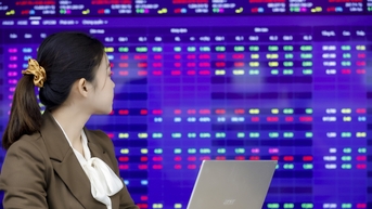 VN-Index đứt mạch 9 phiên tăng: Chứng khoán còn hút dòng tiền tỷ USD?