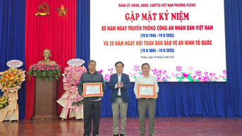 Pleiku: 32 tập thể, cá nhân được khen thưởng về phong trào toàn dân bảo vệ an ninh Tổ quốc