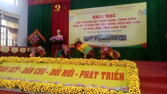 Khai mạc lớp truyền dạy múa sử tử dân tộc Tày, Nùng trên địa bàn xã Văn Lãng, tỉnh Lạng Sơn