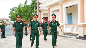 Cục Hậu cần - Kỹ thuật chấm điểm thi đua doanh trại Lữ đoàn 6