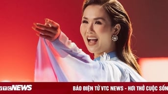 Võ Hạ Trâm mất 6 tuần để hoàn thành dự án âm nhạc ca ngợi Tổ quốc 