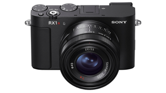 Sony ra mắt máy ảnh compact RX1R III với bộ xử lý AI