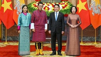 Lễ đón chính thức Quốc vương Buhtan và Hoàng hậu