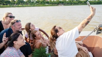 Liên kết các “mắt xích” để phát triển du lịch