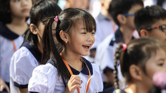 អារម្មណ៍ជាច្រើនរបស់សិស្សថ្នាក់ទីមួយនៅទីក្រុងហូជីមិញនៅថ្ងៃចូលរៀនដំបូងរបស់ពួកគេ។