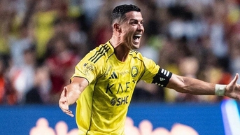 C.Ronaldo gây tranh cãi ở bàn thắng giúp Al Nassr vào chung kết