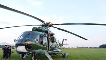 Cận cảnh trước giờ bay luyện tập cho nhiệm vụ A80 tại sân bay Hòa Lạc