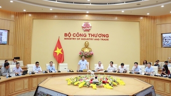 Tháo gỡ rào cản cho cơ chế mua bán điện trực tiếp và phát triển năng lượng tái tạo