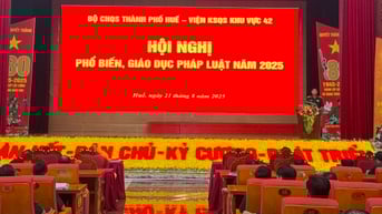 Phổ biến, giáo dục pháp luật cho sĩ quan, quân nhân chuyên nghiệp