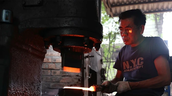 Làng rèn Lý Nhân giữ hồn nghề trong nhịp sống hiện đại