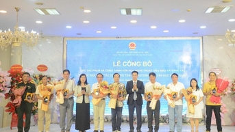 ប្រកាសអំពីស្នាដៃអក្សរសាស្ត្រ និងសិល្បៈធម្មតាដែលបង្កើតនៅ Creative Houses
