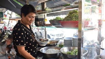 Khai thác ẩm thực để phát triển du lịch