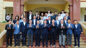 Lãnh đạo tỉnh làm việc với Hiệp hội Doanh nghiệp vừa và nhỏ Hàn Quốc