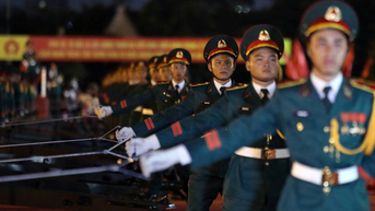 (Trực tiếp) 16.000 quân nhân hợp luyện diễu binh, diễu hành tại quảng trường Ba Đình