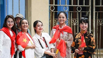 Lương Thu Trang tự hào, MC Hoài Anh VTV xúc động ngày hợp luyện diễu binh mừng 2/9