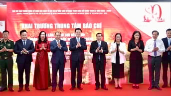 Triển lãm thành tựu Đất nước: Sống lại những khoảnh khắc lịch sử, hiểu sâu hơn về giá trị của độc lập tự do, khát vọng và ý chí của Việt Nam