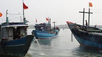 Chủ động ứng phó với áp thấp nhiệt đới và bão