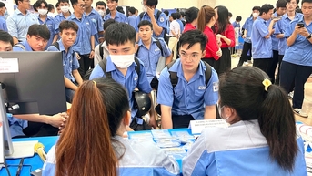 Một trường CĐ có nhiều ngành điểm chuẩn cao hơn ĐH