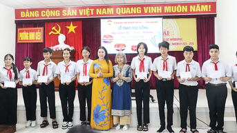 Nhiều hoạt động tiếp sức đến trường cho học sinh có hoàn cảnh khó khăn