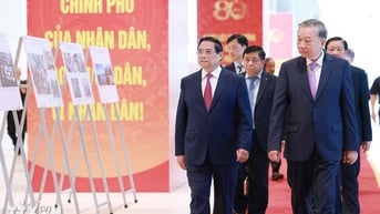 Chính phủ suốt 80 năm luôn vì nước, vì dân