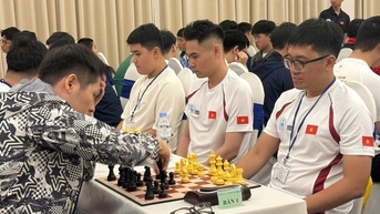Nóng bỏng các cuộc tranh tài Giải Vô địch cờ vua xuất sắc quốc gia 2025